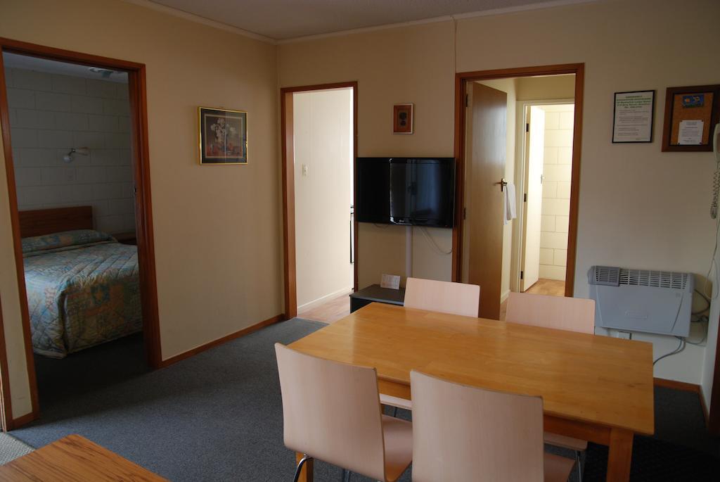 Manhattan Lodge Motel Гамильтон Номер фото