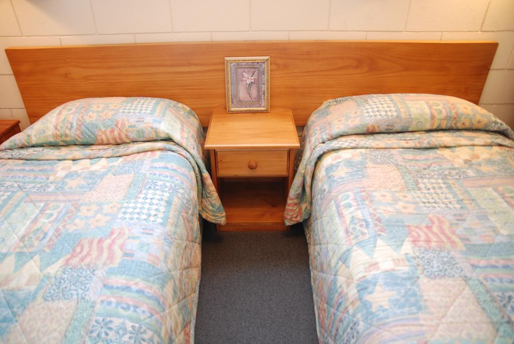 Manhattan Lodge Motel Гамильтон Номер фото