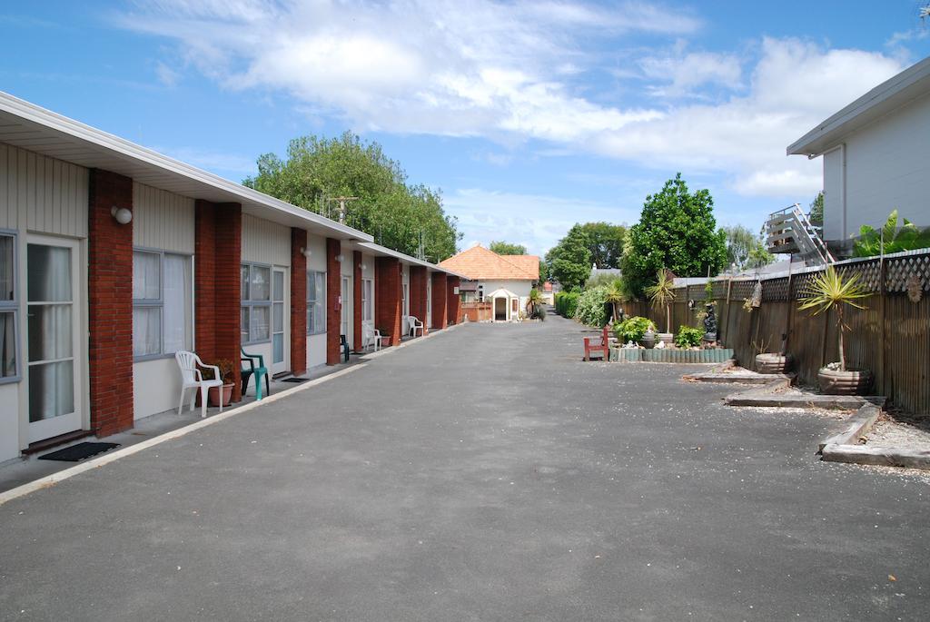 Manhattan Lodge Motel Гамильтон Экстерьер фото