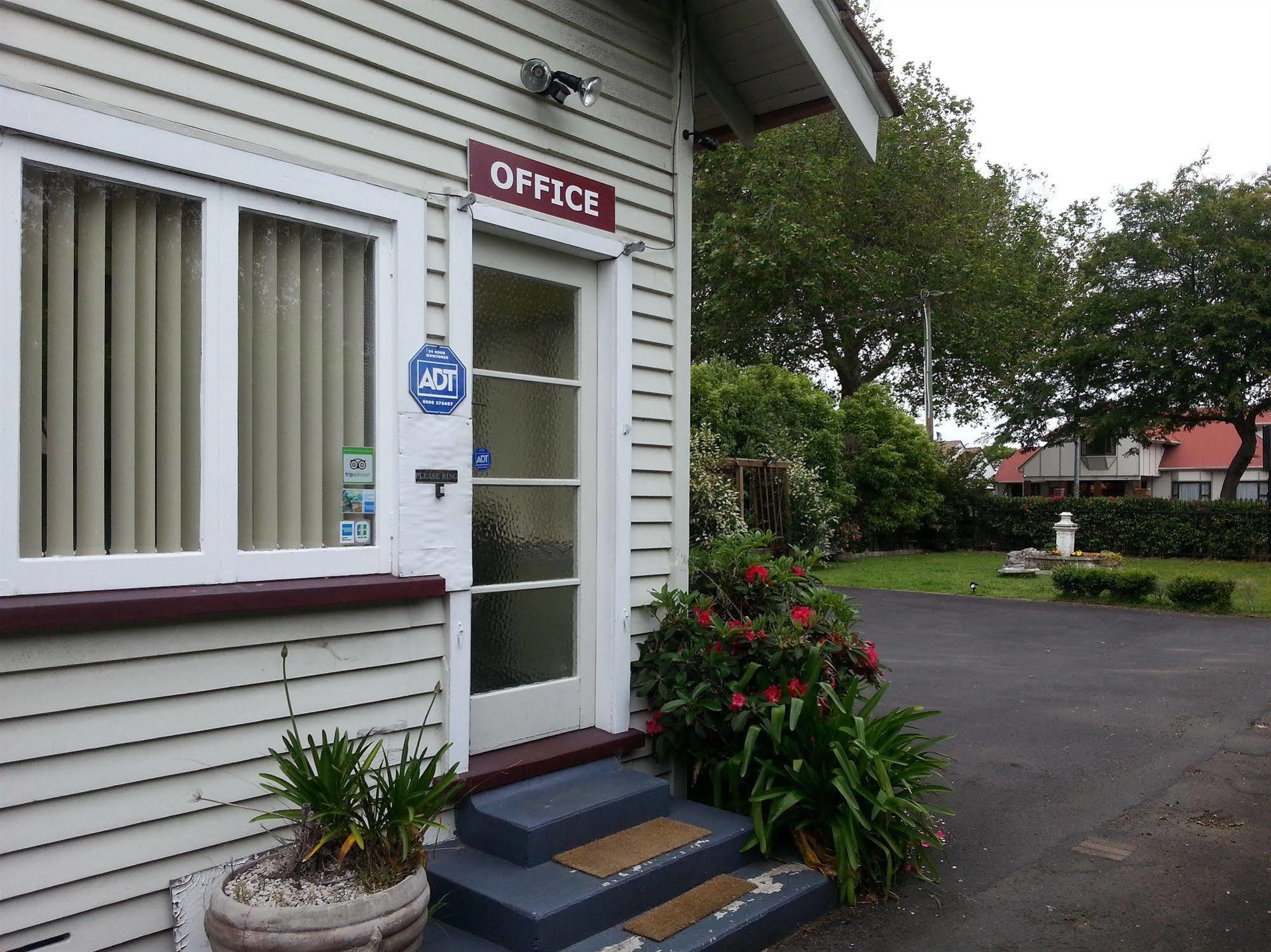 Manhattan Lodge Motel Гамильтон Экстерьер фото